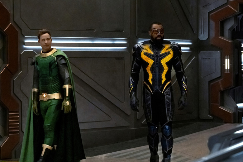 Crisis on Infinite Earths Photos