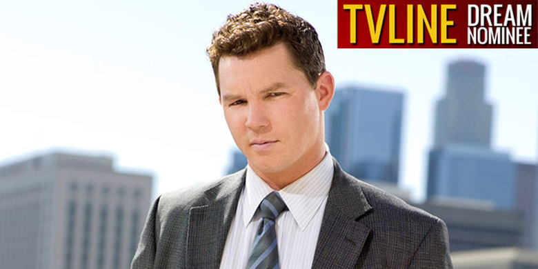 Emmys2011_SuppDramaActor_SHatosy_600-1110614110044