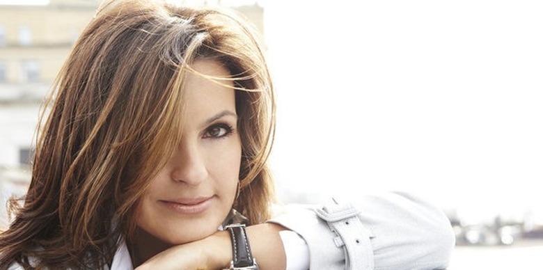 gal_emmys_mariska-hargitay