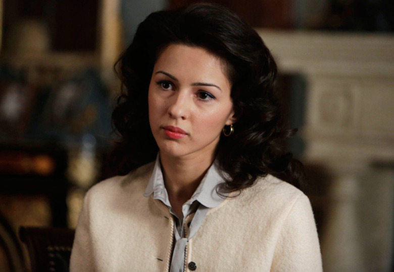 emmy-women-annet-mahendru