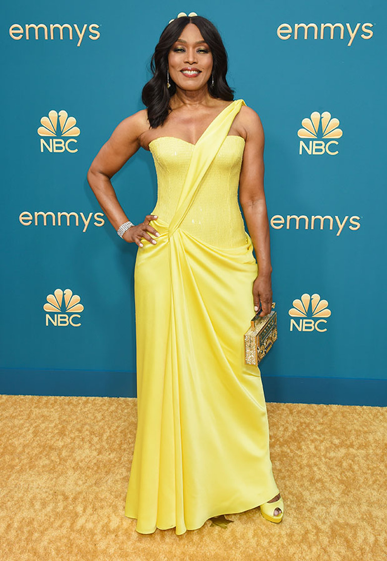 Emmys 2022 Red Carpet Photos