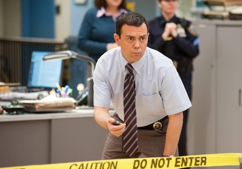 13-joe-lo-truglio-Brooklyn-Nine-Nine