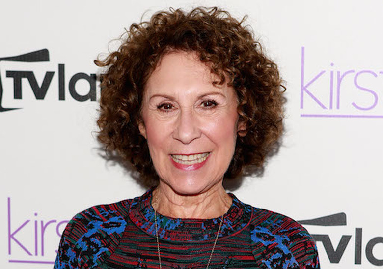 Rhea Perlman