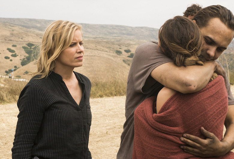 fear the walking dead season 3 photos