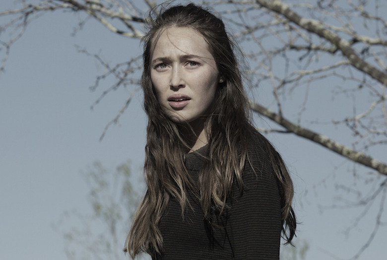 fear the walking dead season 4 photos