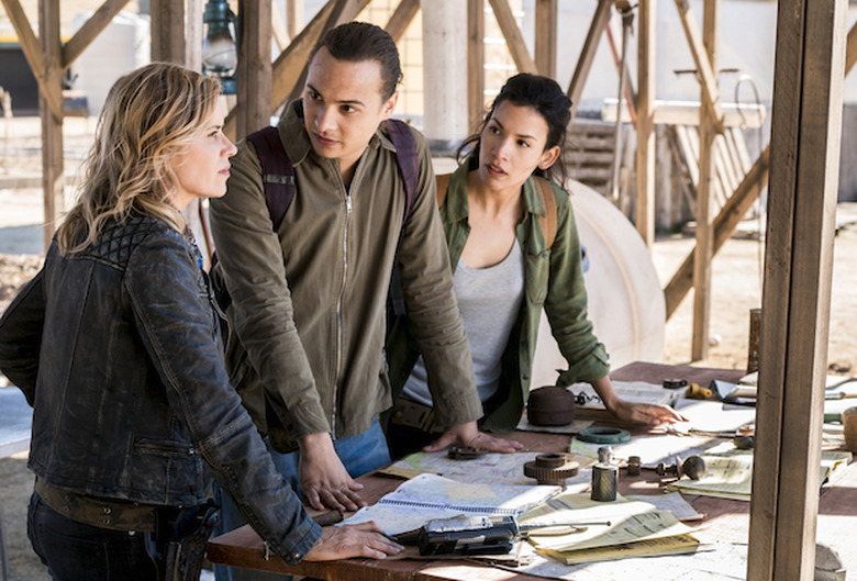 fear the walking dead season 4 photos