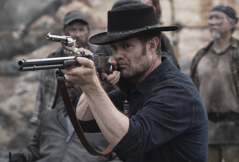 fear the walking dead season 5 photos