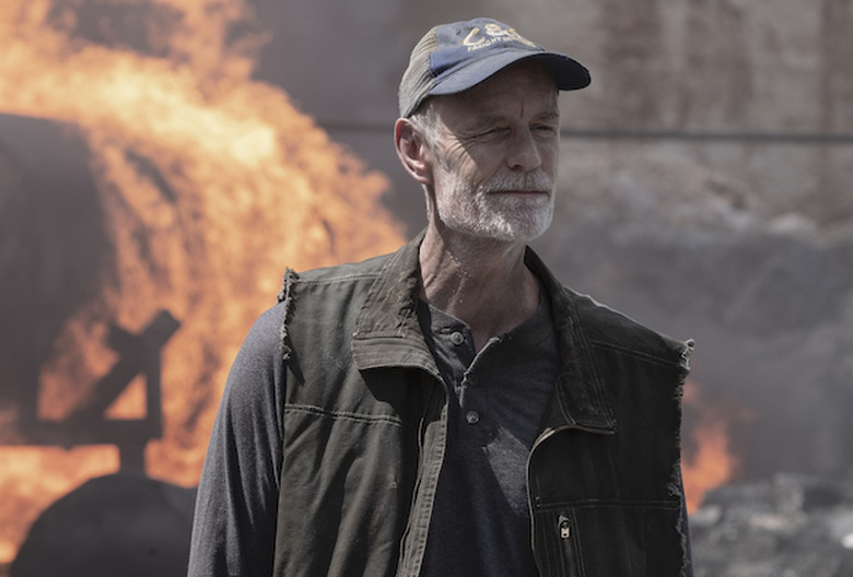 fear the walking dead season 5 photos