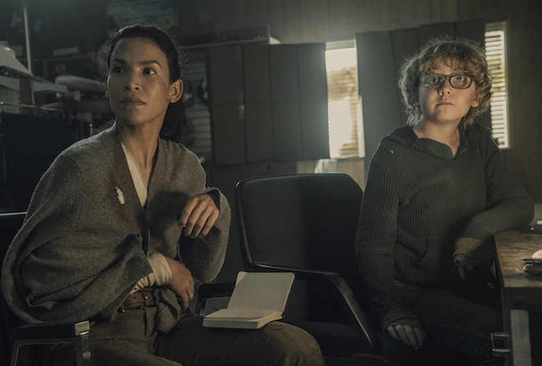 fear the walking dead season 5 photos