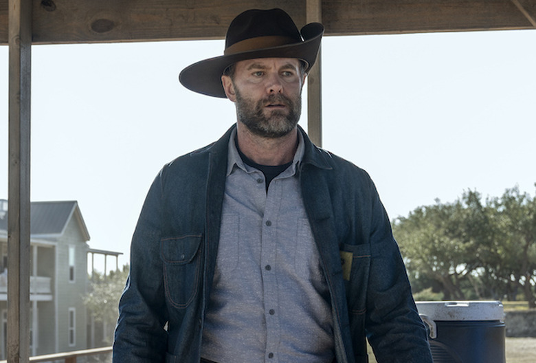 fear the walking dead season 6 photos