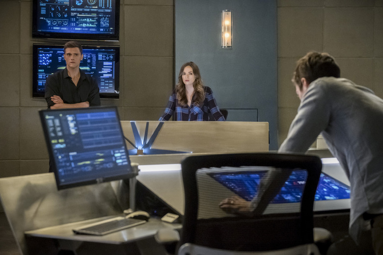 The Flash Season 4 Photos
