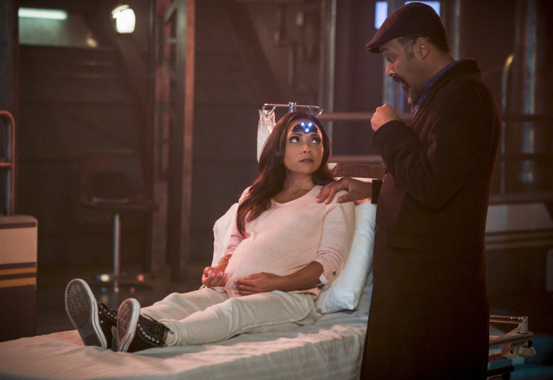 The Flash Season 4 Photos