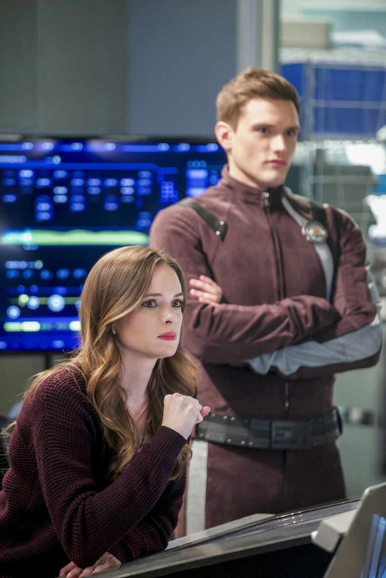 The Flash Season 4 Photos