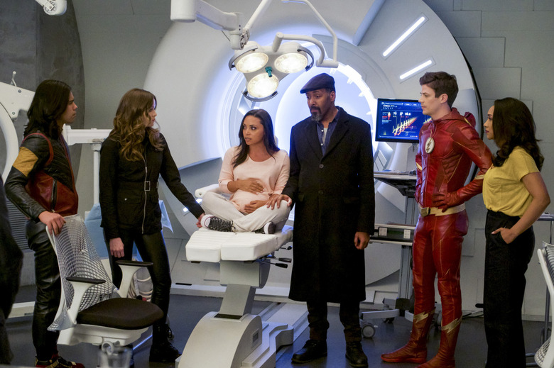The Flash Season 4 Photos