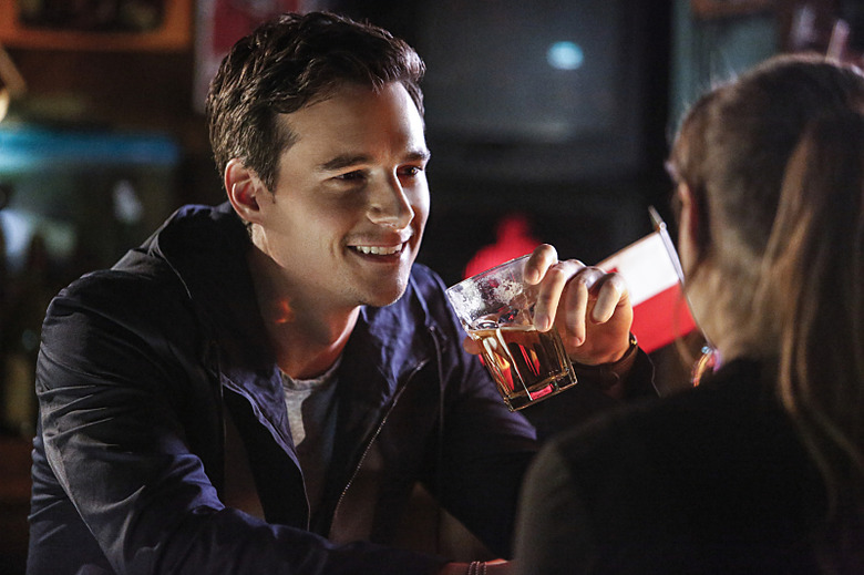 frequency-season-1-photos-6