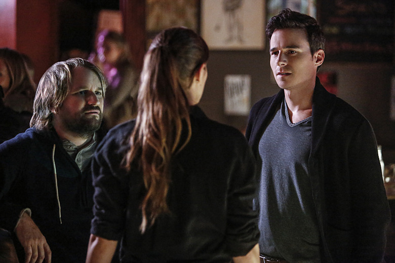 frequency-season-1-photos-8