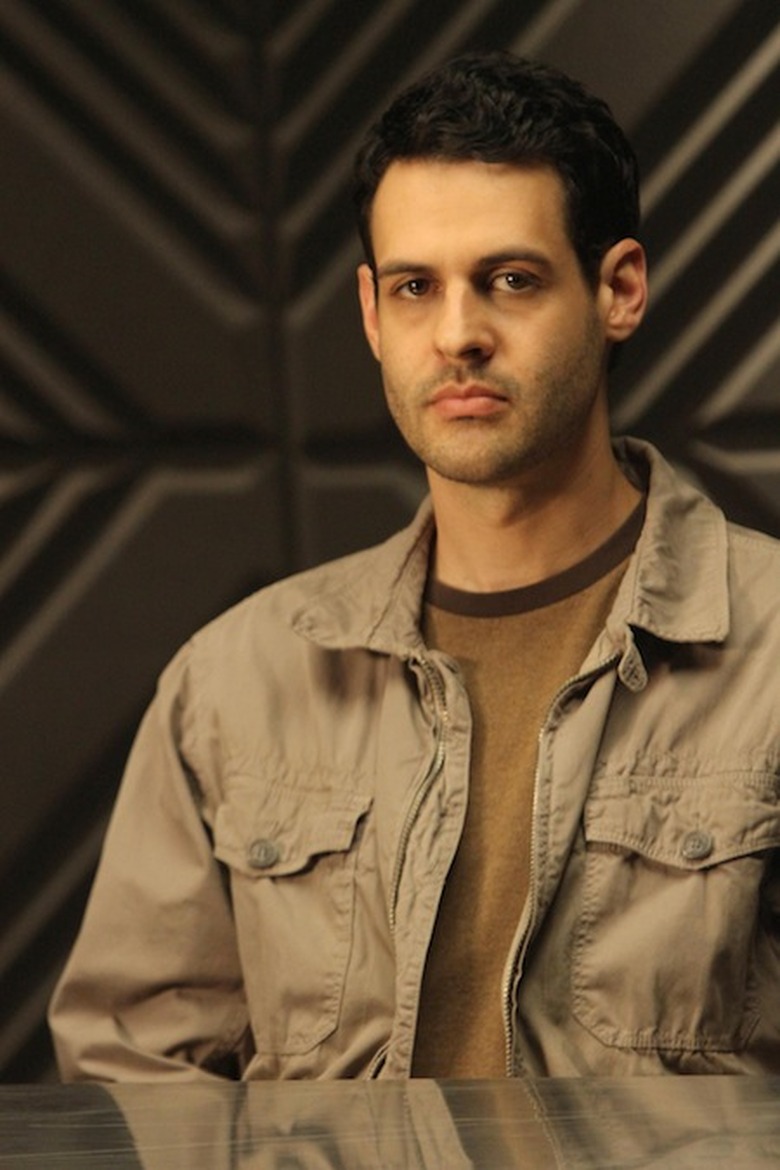 Bones-Ep801-The_future_in_the_past_sc-48_0075