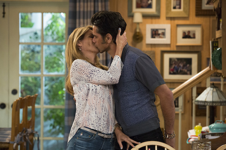 fuller-house-season-1-2