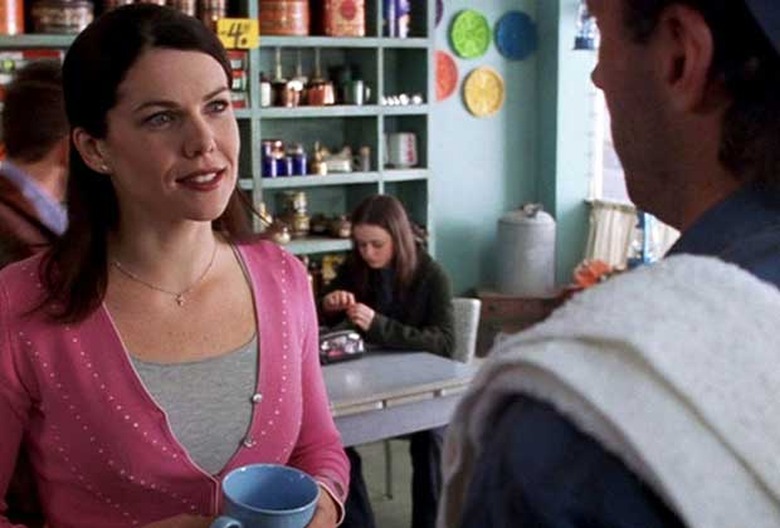 gilmore-girls-revival-lorelai-coffee