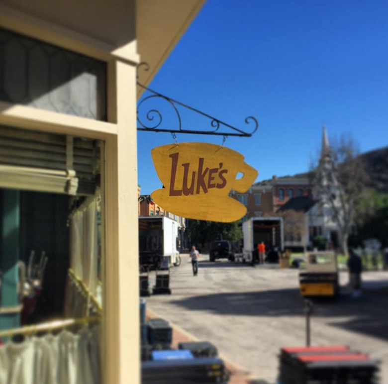 lukes-diner