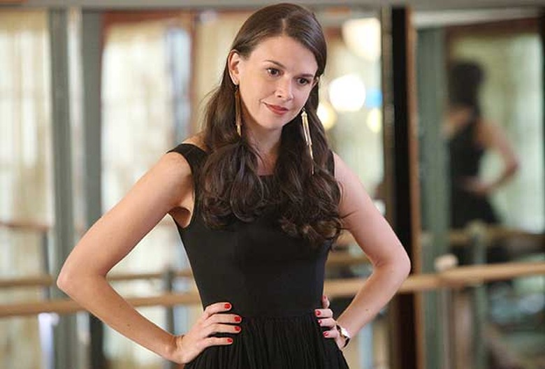 gilmore-girls-revival-sutton-foster