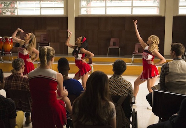 100GLEE_Ep512-Sc11_045