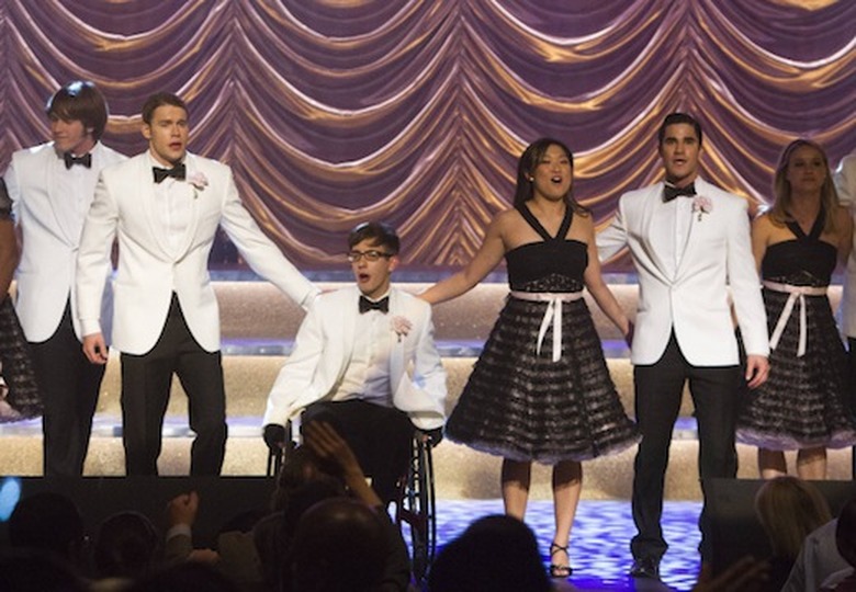 511GLEE_Ep511-Sc29_223