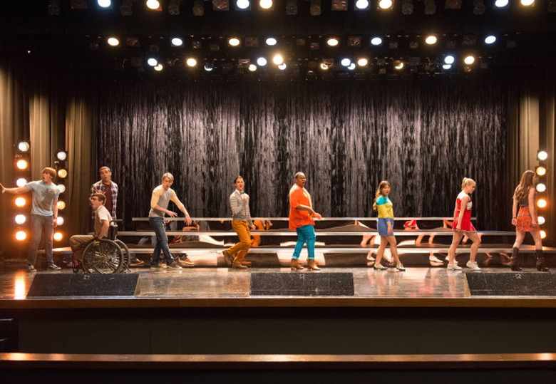 Glee-Season-4-Lights-Out-Photos-Unique