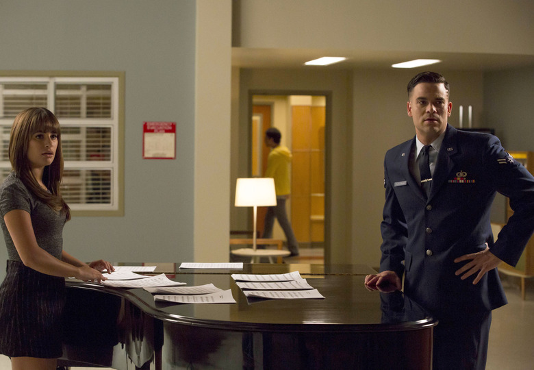 1Glee_ep602-sc23_1162_f_hires2