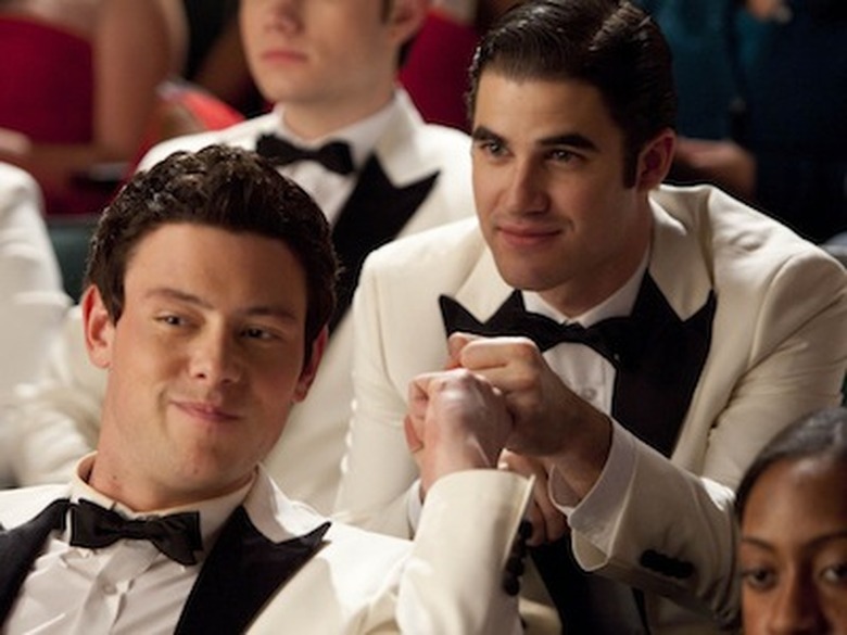 glee_8_blaine_hold_on_sixteen
