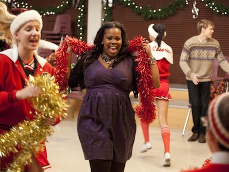 glee_9_mercedes_merry_christmas