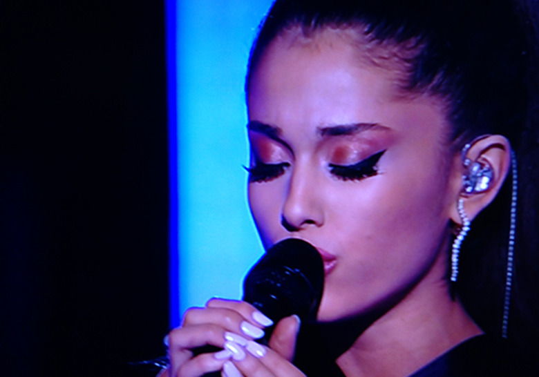 grammy-awards-show-ariana-grande