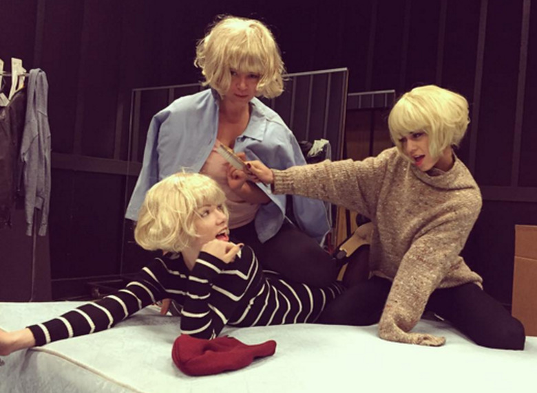 grease-live-bts-05