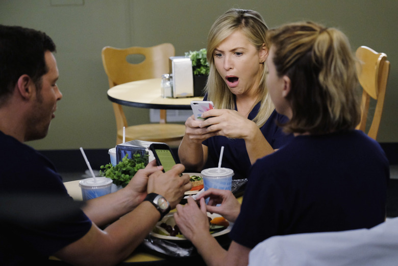 JUSTIN CHAMBERS, JESSICA CAPSHAW, ELLEN POMPEO