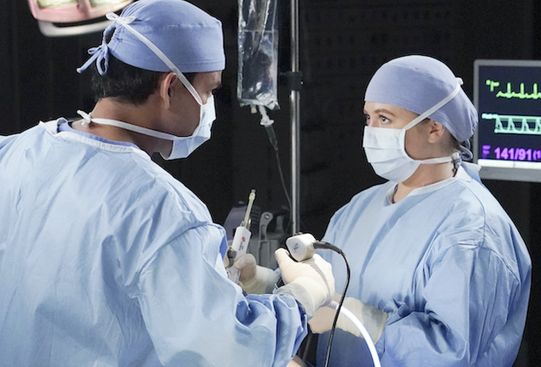 greys anatomy season 18 photos abc