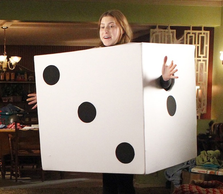 CHARLIE MCDERMOTT (OBSCURED), ATTICUS SHAFFER, EDEN SHER