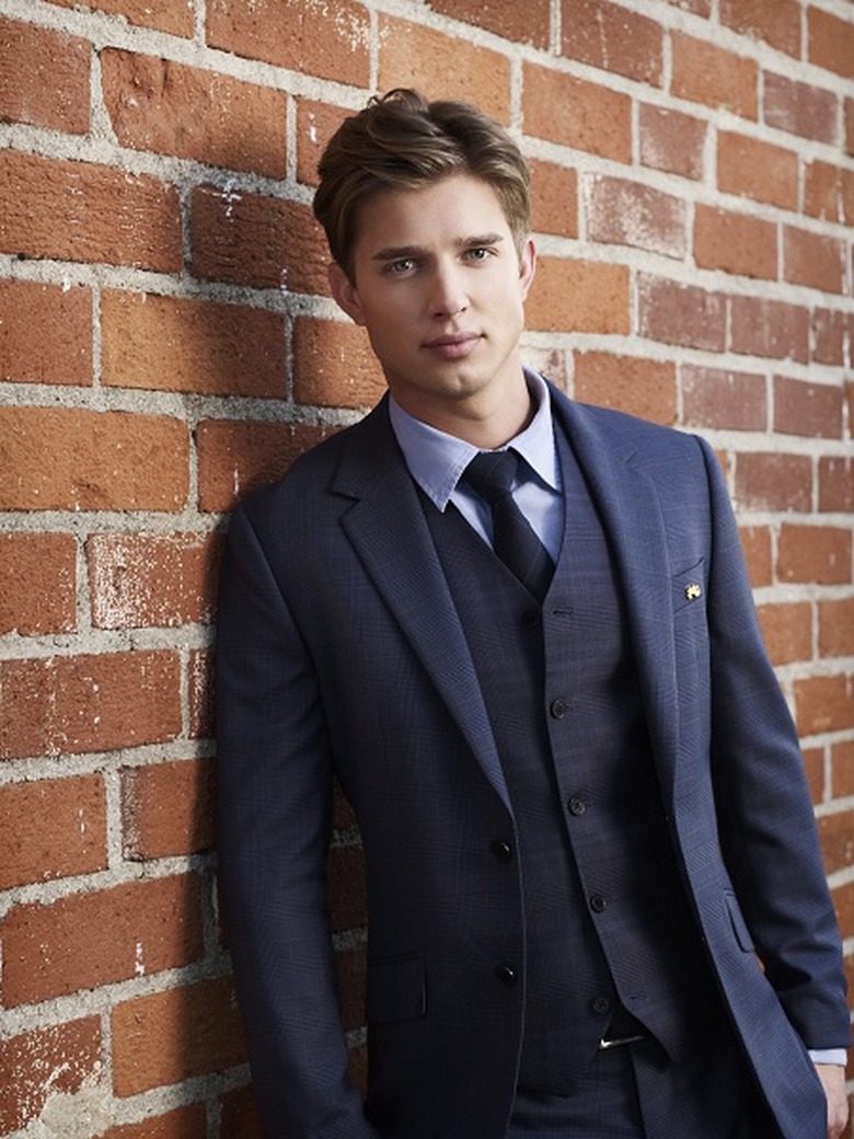 DREW VAN ACKER