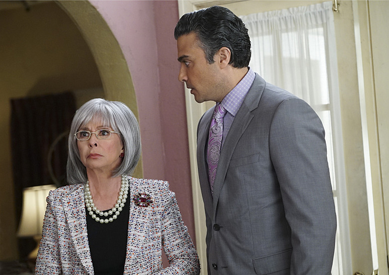 jane-the-virgin-season-1-photos (3)