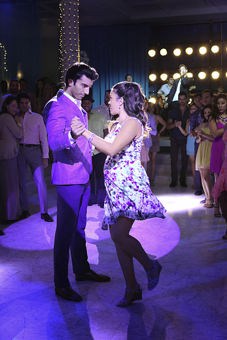 jane-the-virgin-season-1-photos (9)