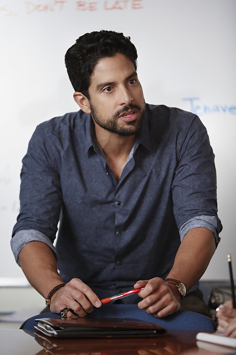 jane-the-virgin-season-2-photos (2)