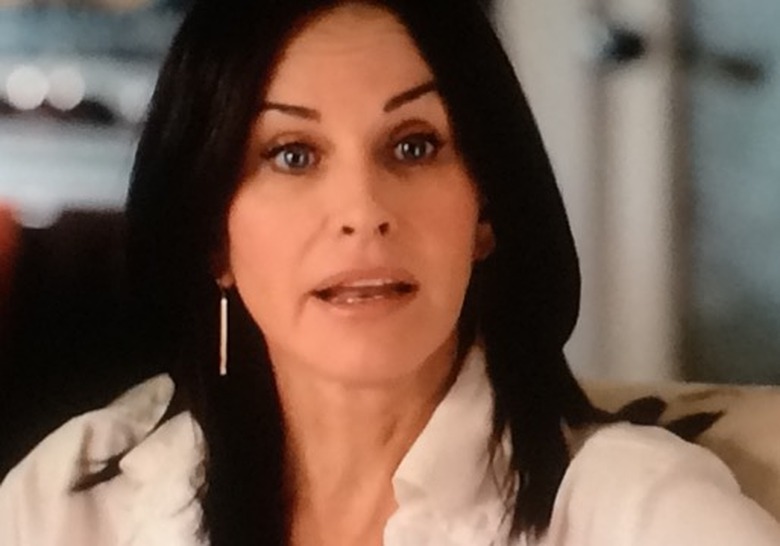 qotw-cougar-town-reading-1