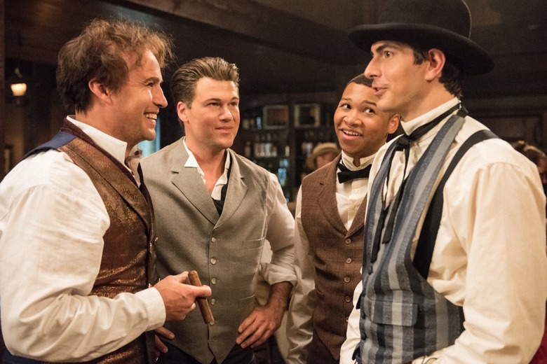 Legends of Tomorrow Season 3 Photos