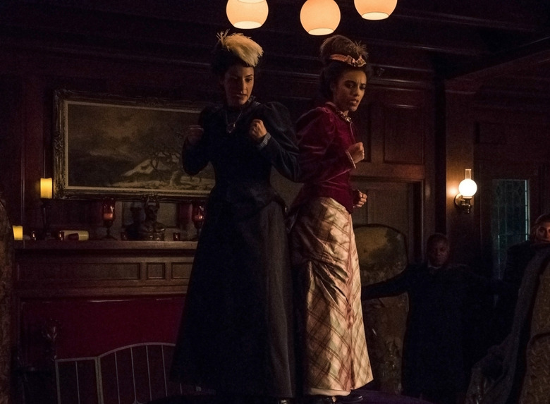 Legends of Tomorrow Season 3 Photos