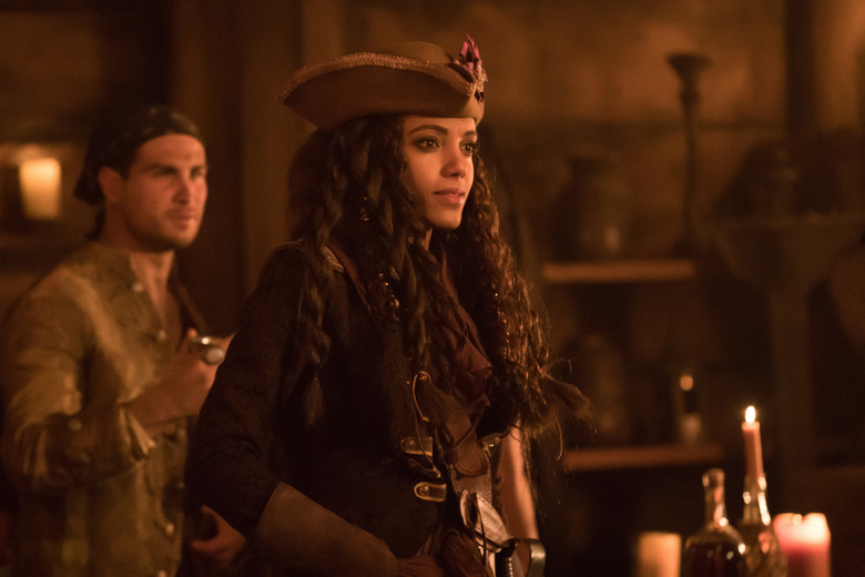 Legends of Tomorrow Season 3 Photos