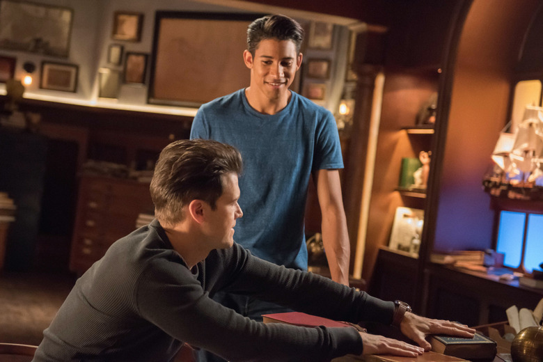 Legends of Tomorrow Season 3 Photos