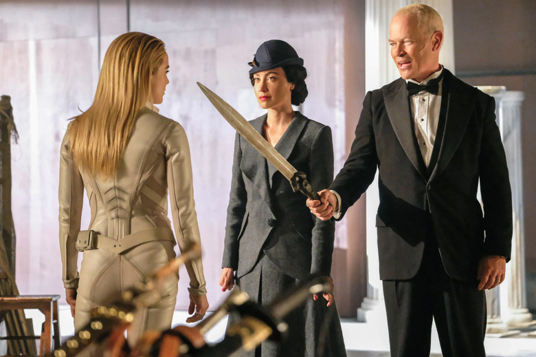 Legends of Tomorrow Season 3 Photos