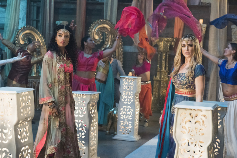 Legends of Tomorrow Season 4 Photos
