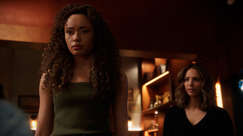 Legends of Tomorrow Season 6 Photos