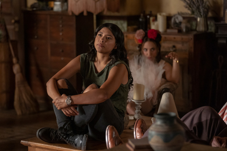 Legends of Tomorrow Season 7 Photos