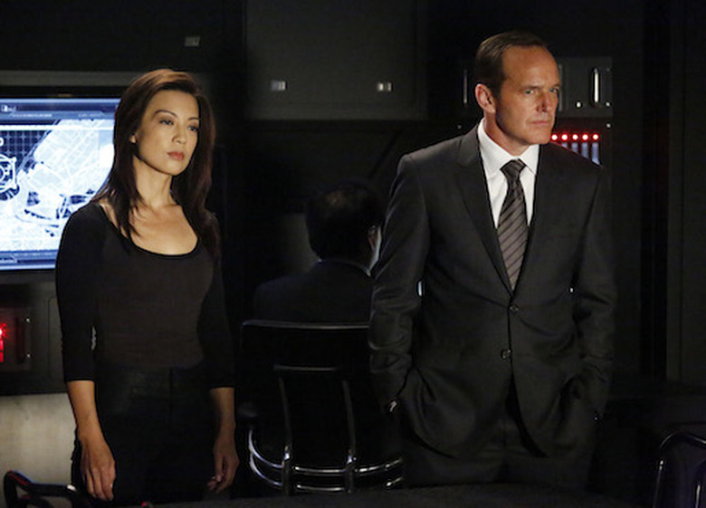 MING-NA WEN, CLARK GREGG
